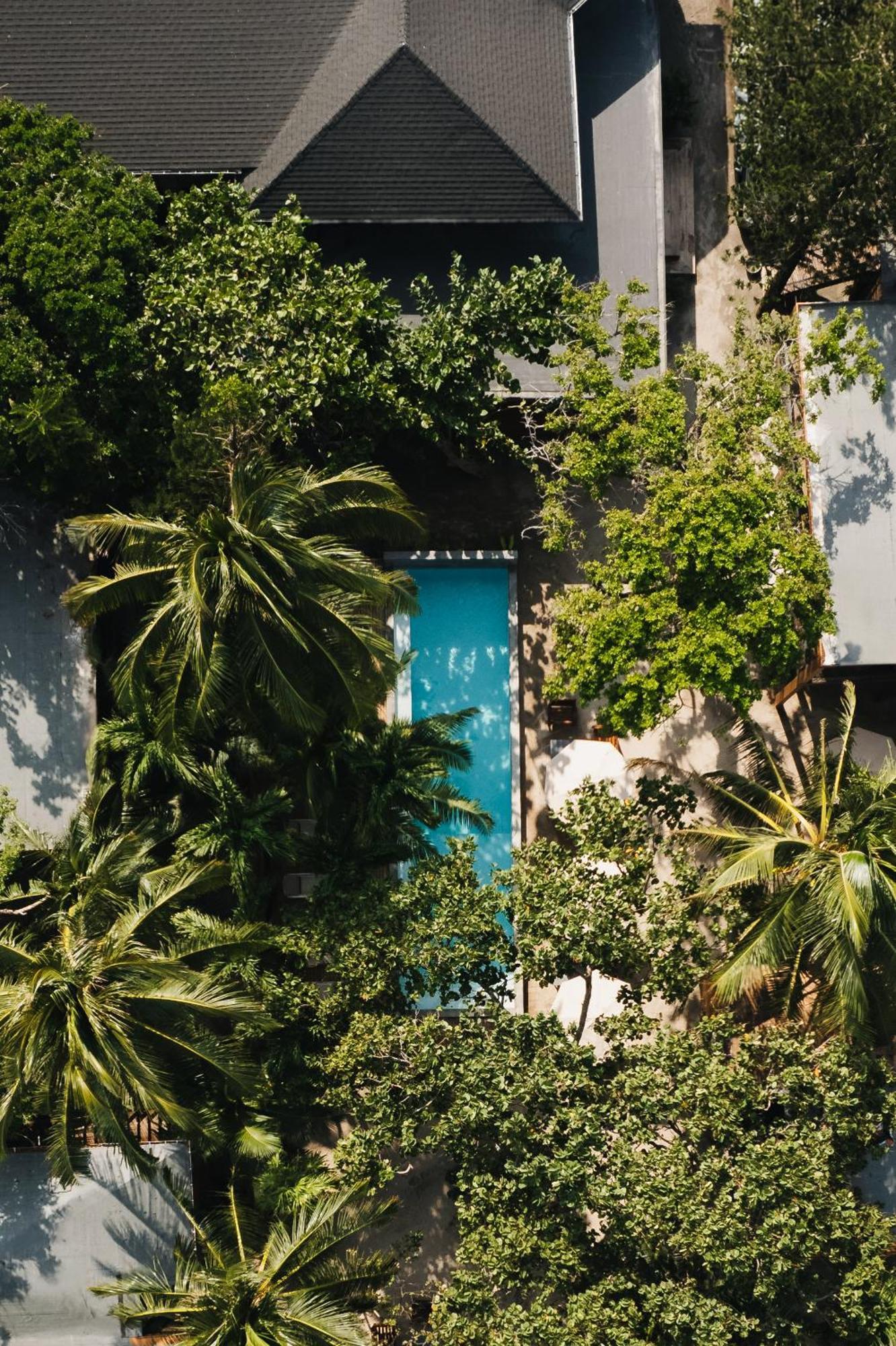 Arca Hotel West Bay Exterior photo